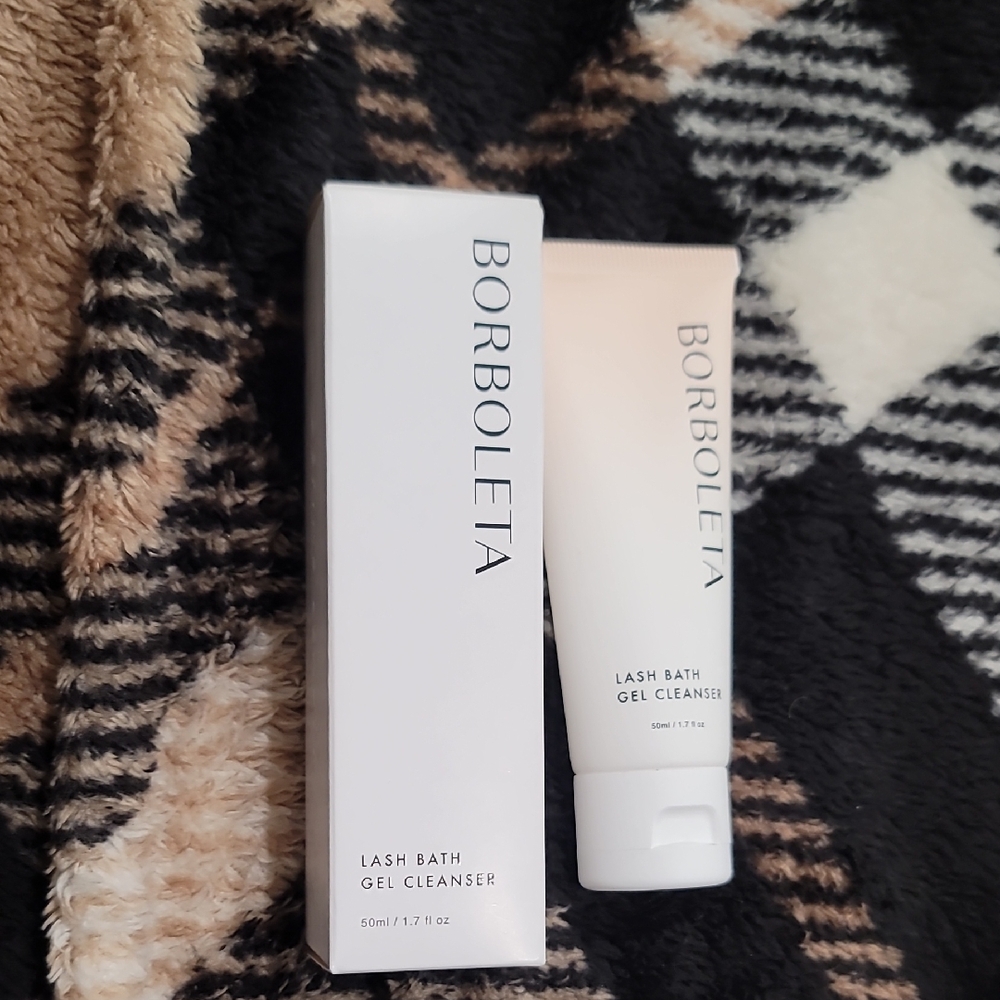 Borboleta Lash Bath Gel Cleaner